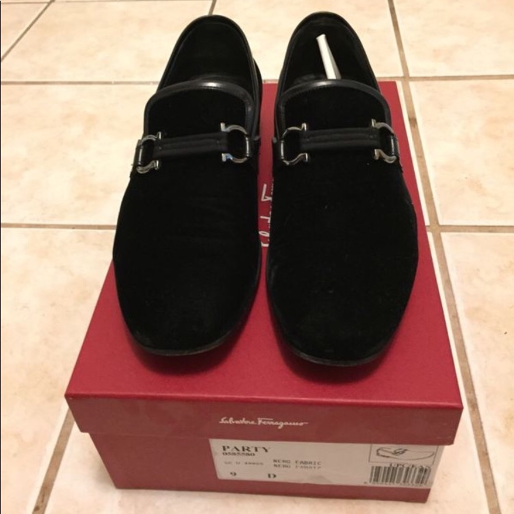 Salvatore Ferragamo Party Velvet Loafers
